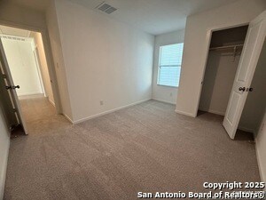 Building Photo - 204 Ottawa Wy