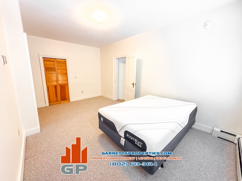 Building Photo - 24 Steeple Pl