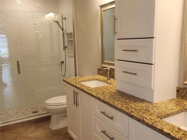 Building Photo - 3409 Montilla Ct