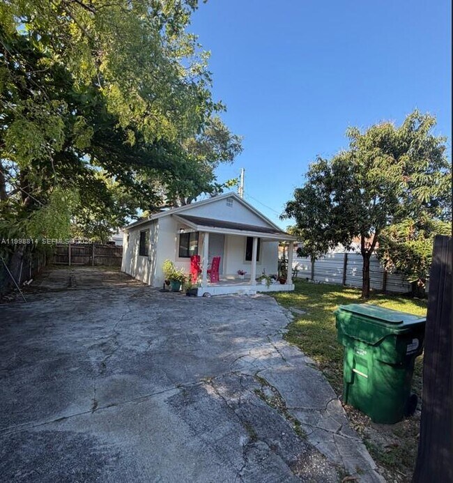 Building Photo - 2919 NW 92nd St