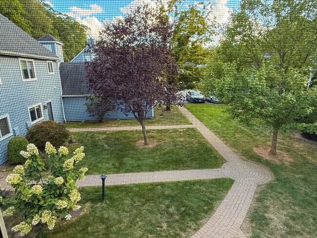 Building Photo - 22 Farmington Meadow Dr