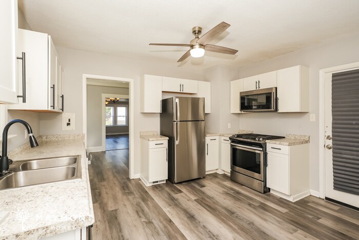 Building Photo - 11416 Granger Rd