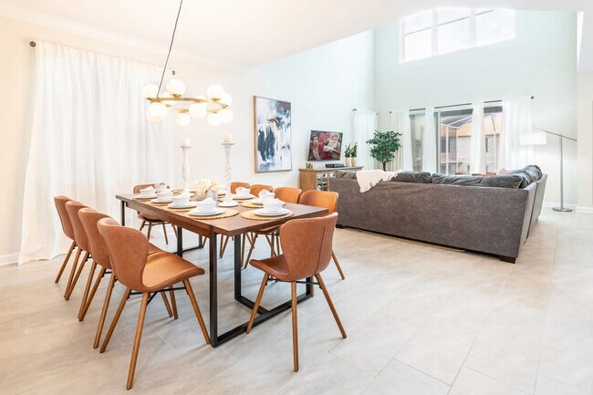 Building Photo - 1093 Leader St