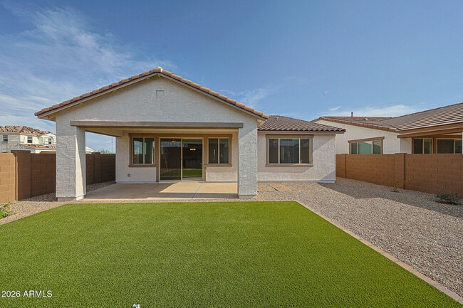 Building Photo - 14746 W Smoketree Dr