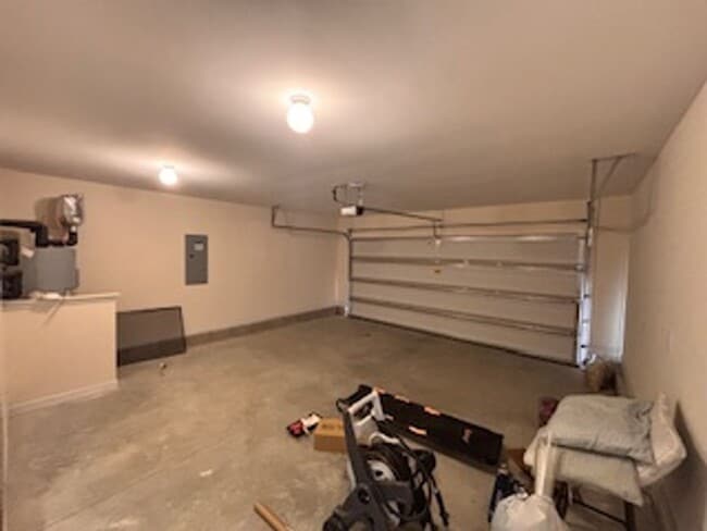 Building Photo - 216 Tappi Ter