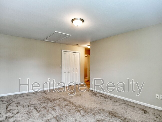 Building Photo - 10728 Gable Run Dr