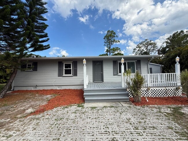 Building Photo - 14526 Paradise Trail