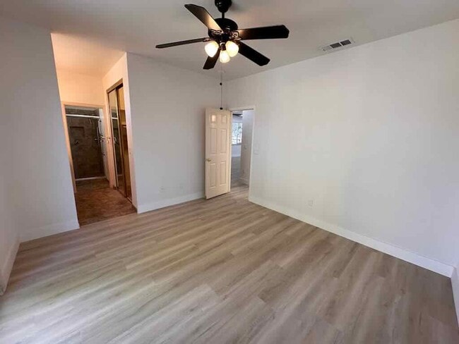 Building Photo - Remodeled 3 Bedroom Elk Grove House