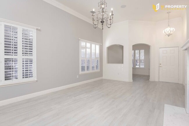 Building Photo - What's special