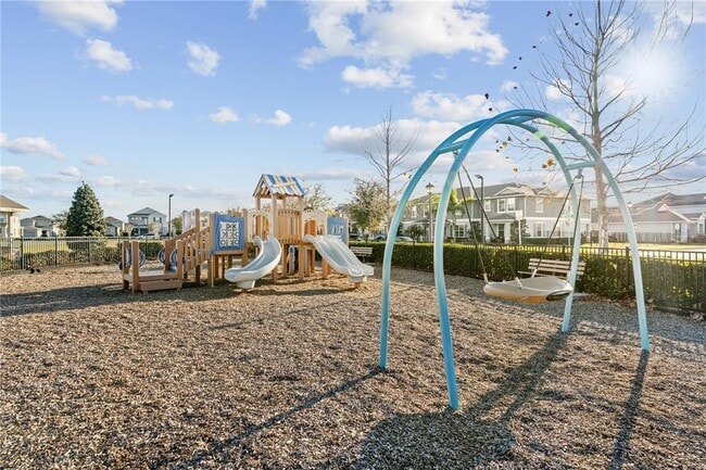 Building Photo - 15537 Mango Isle St