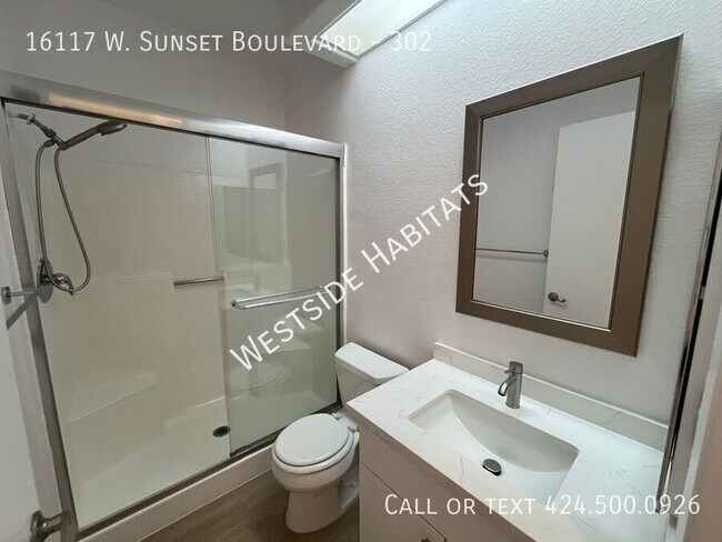 Building Photo - 16117 W Sunset Blvd