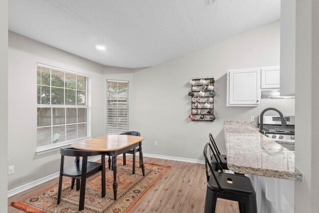 Building Photo - 5405 Josh Dr