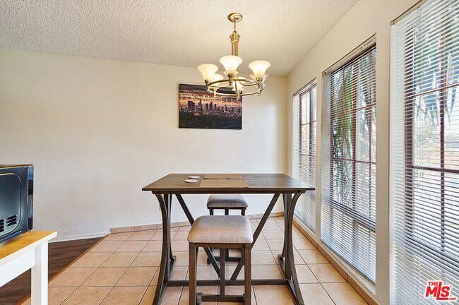 Building Photo - 3600 Bagley Ave