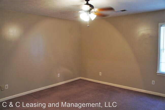Building Photo - 6209 Cross Tie Ct