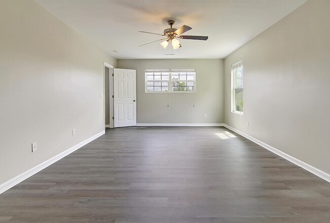 Building Photo - 1861 Cornsilk Dr