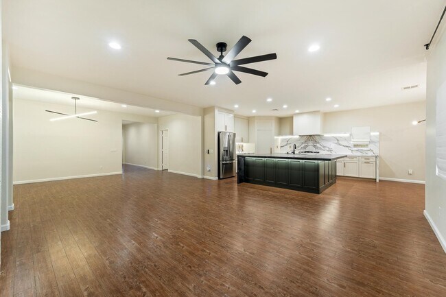 Building Photo - 82603 Grass Flat Ln