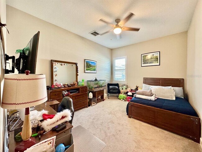 Building Photo - 10605 Sabella Dr