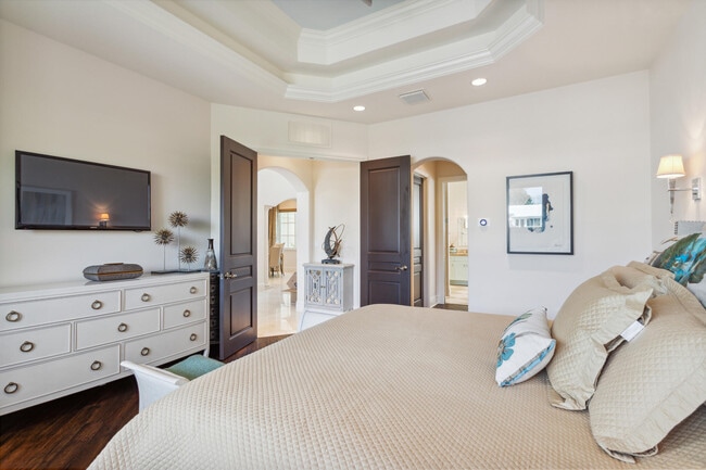 Building Photo - 2461 SE 10th St