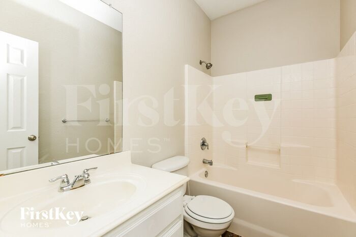Building Photo - 5829 Parkview Hills Ln