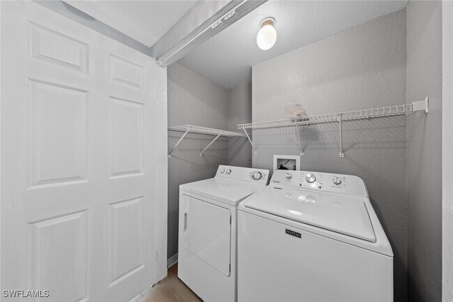 Building Photo - 23680 Walden Center Dr