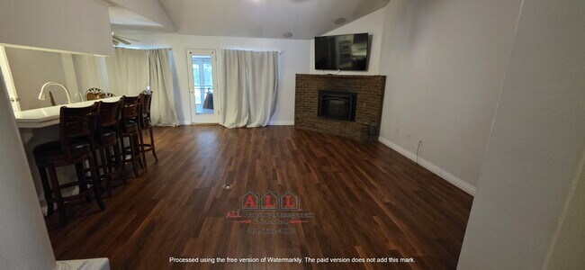Building Photo - 3 Bed | 2 Bath Home with Office, Sunroom, Outdoor Kitchen & Backyard Oasis