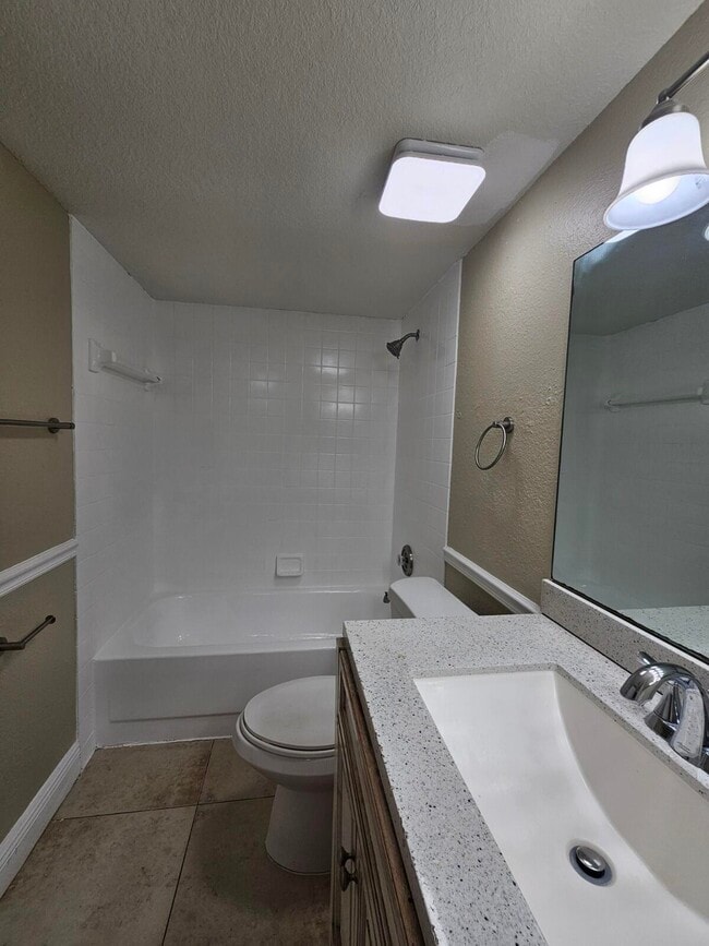 Building Photo - 1541 Windorah Way