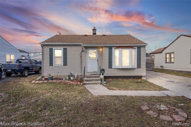 Building Photo - 19217 Birmingham St