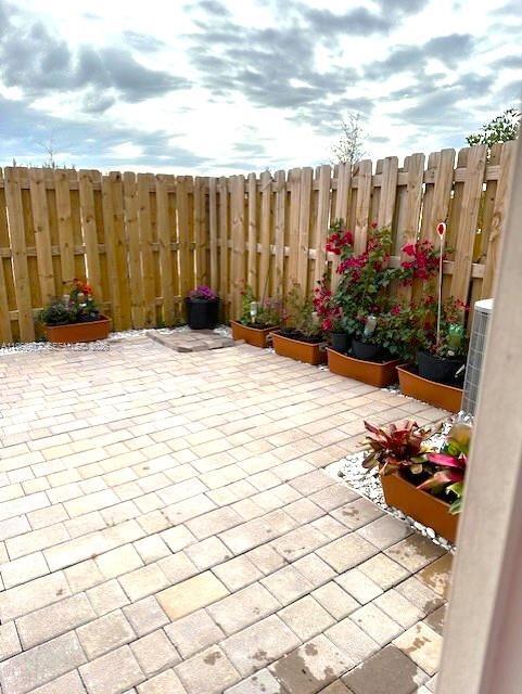 Building Photo - 2582 SE 29th St