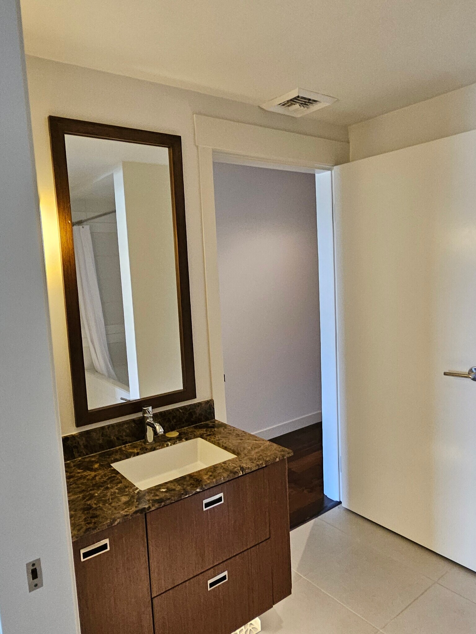 Building Photo - 1310 NW Naito Pky