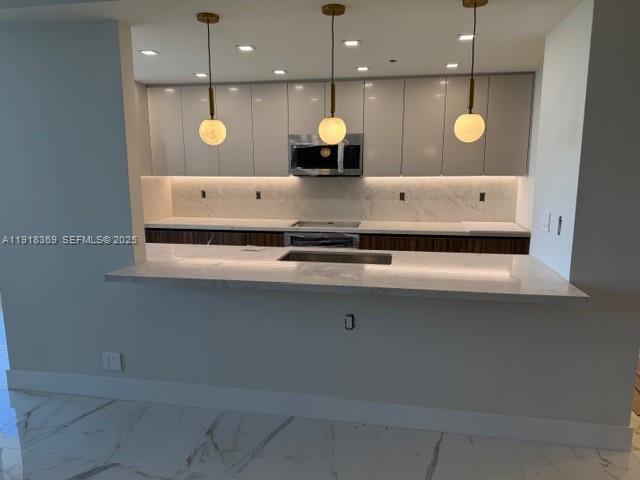 Building Photo - 19707 Turnberry Way