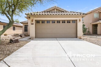 Building Photo - 1339 E Saguaro Trail