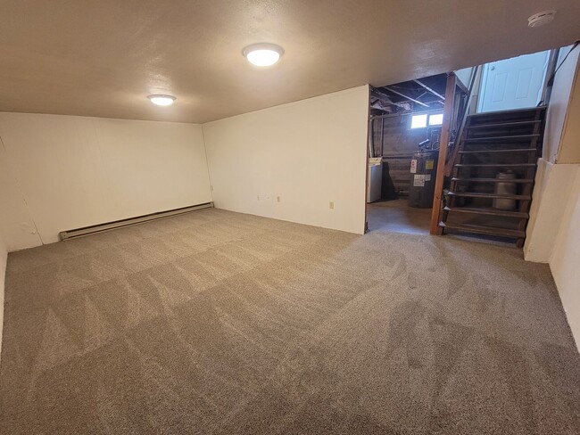 Building Photo - Spacious 2BR Duplex in Central Richland – ...