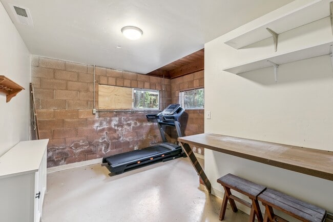 Building Photo - 1517 Plumas Cir