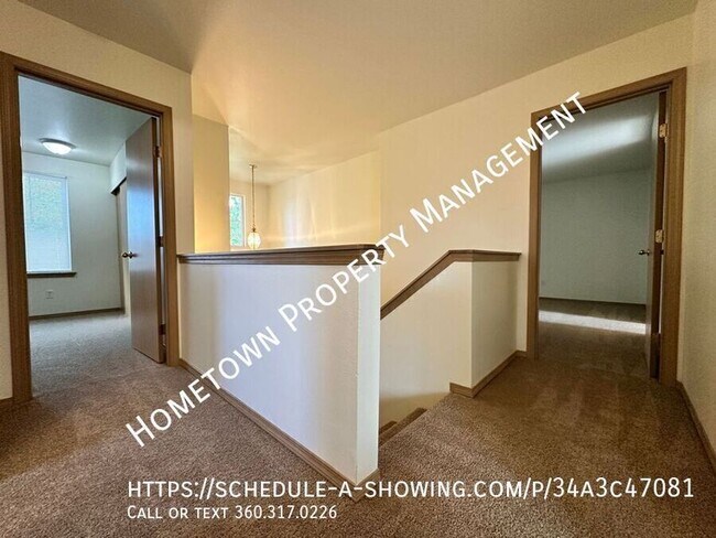 Building Photo - 6763 Steamer Dr SE