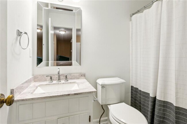 Building Photo - 355 Cross Creek Pl