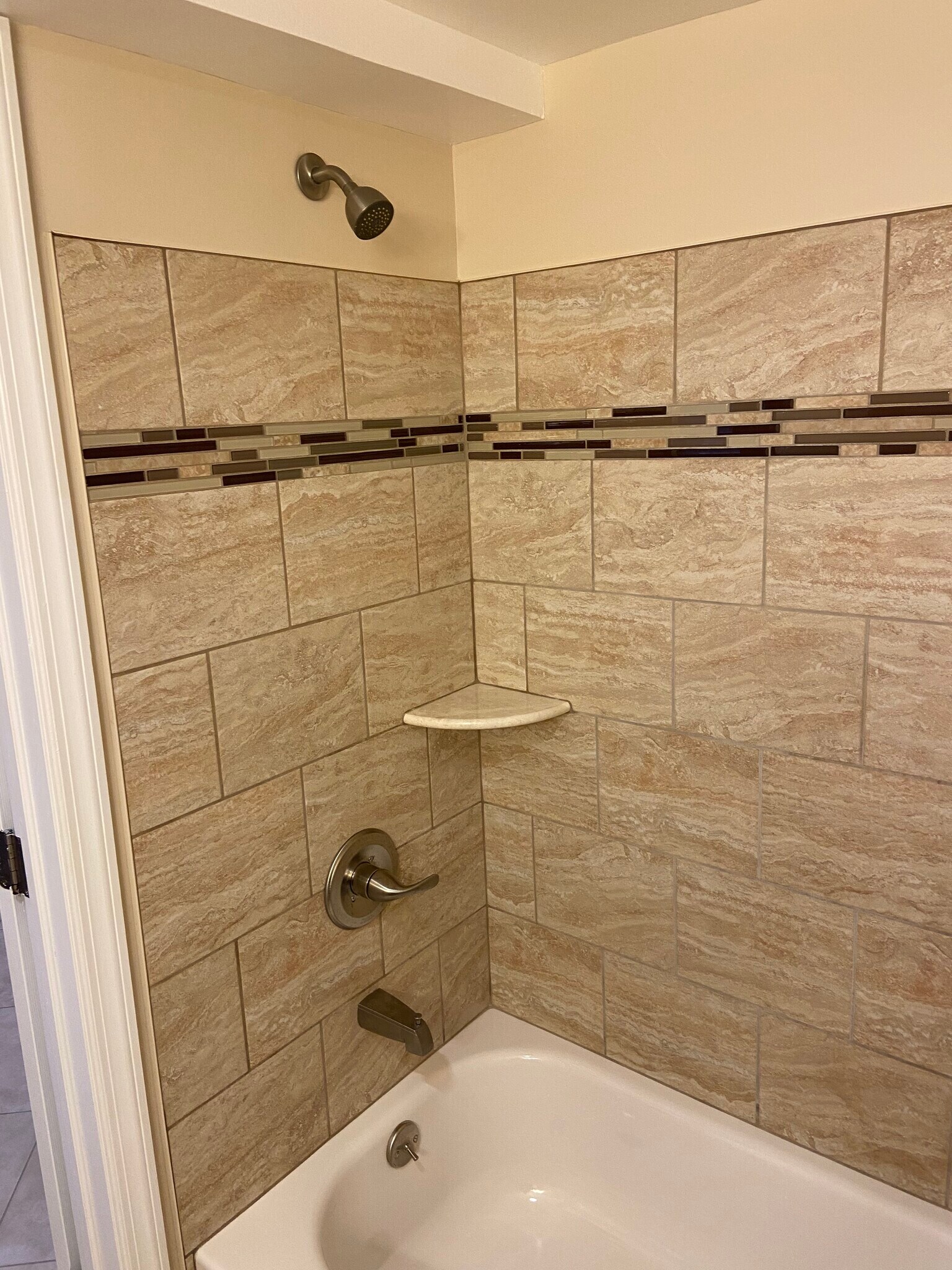 Bath - 114 Copeland Ave