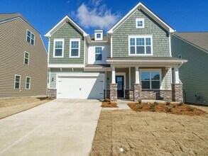 Building Photo - Brand New 5 Bedroom 3 full baths in Steele...