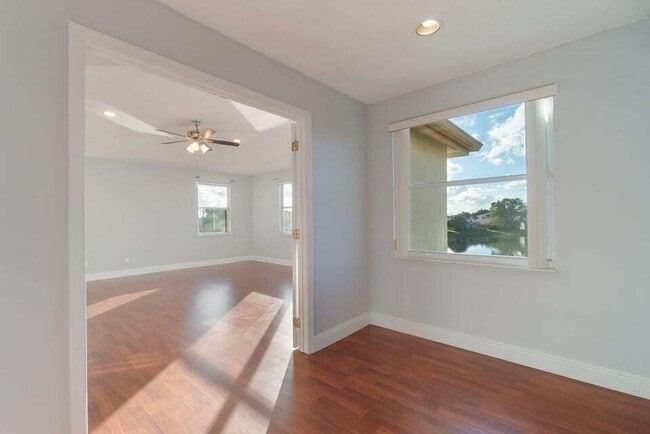 Building Photo - 7227 Chesapeake Cir