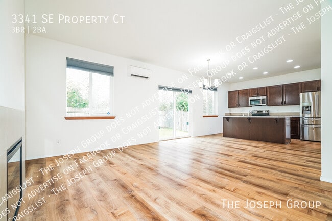 Building Photo - 3341 SE Property Ct