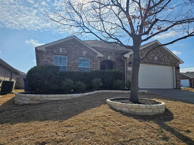 Building Photo - 520 Creekside Dr