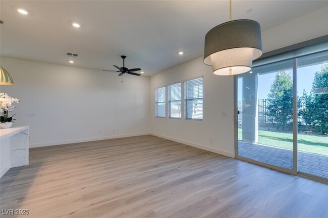 Building Photo - 568 Clover Bar Ln