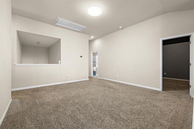Building Photo - 19216 Elk Horn Dr