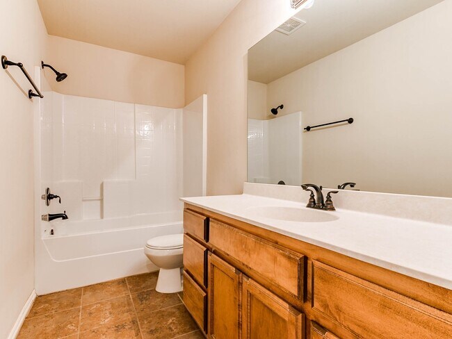 Building Photo - 3 Bed/2 Bath in Sonador of Montague Subdivision - Deer Creek Schools