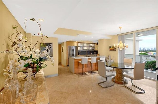 Building Photo - 2401 Collins Ave