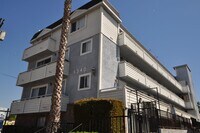 Building Photo - 5340 Whitsett Ave