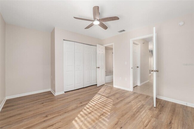 Building Photo - 9755 SW 52nd Rd