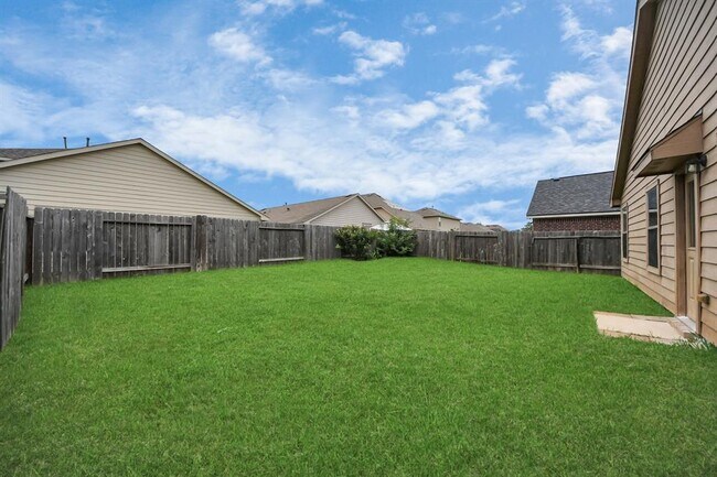 Building Photo - 2043 Naplechase Crest Dr