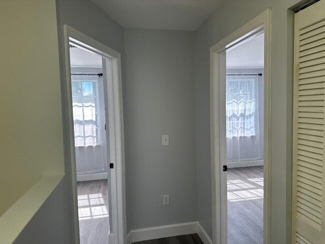 Building Photo - 4151 Eastridge Cir