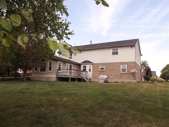 Building Photo - 8177 Autumn Ln