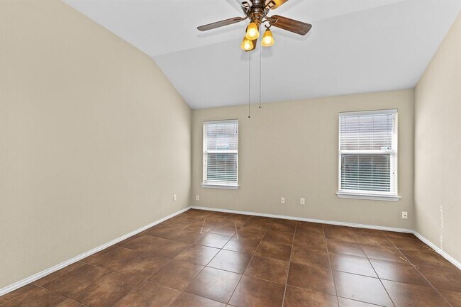 Building Photo - 208 Pecanwood S